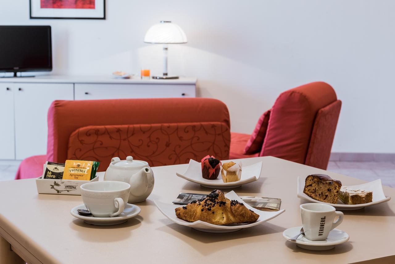 Rondo' Hotel Μπάρι Εξωτερικό φωτογραφία
