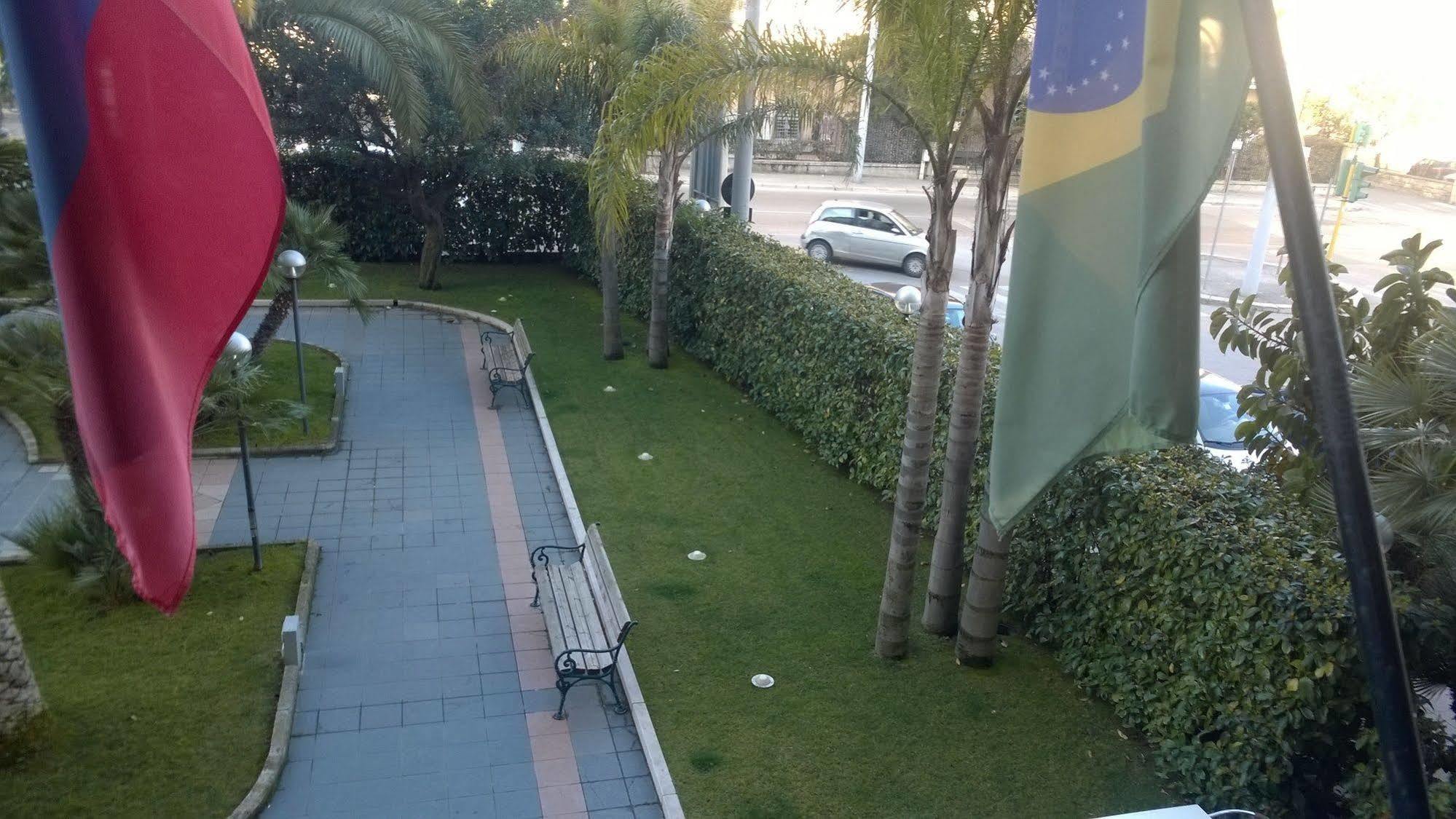 Rondo' Hotel Μπάρι Εξωτερικό φωτογραφία