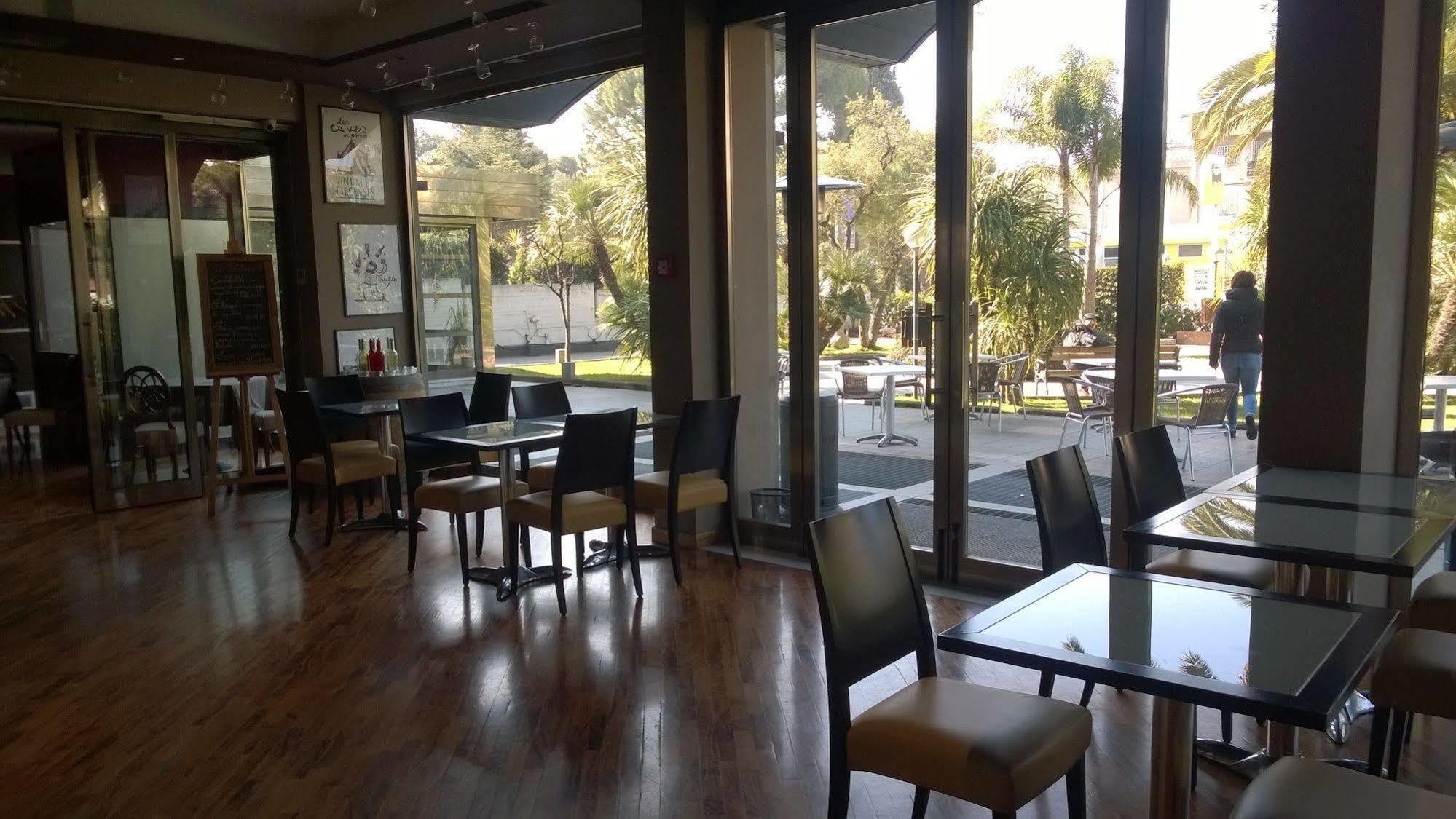 Rondo' Hotel Μπάρι Εξωτερικό φωτογραφία