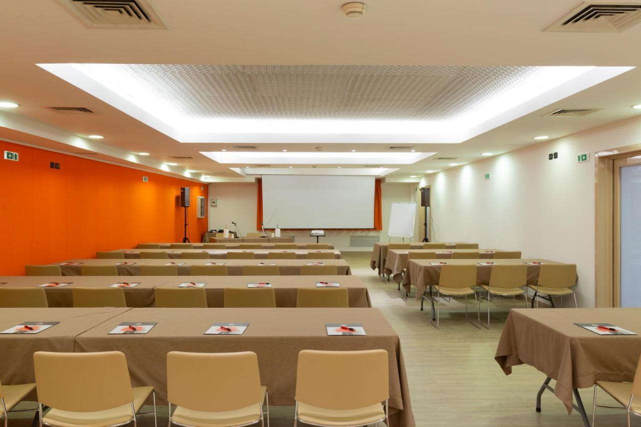 Rondo' Hotel Μπάρι Εξωτερικό φωτογραφία